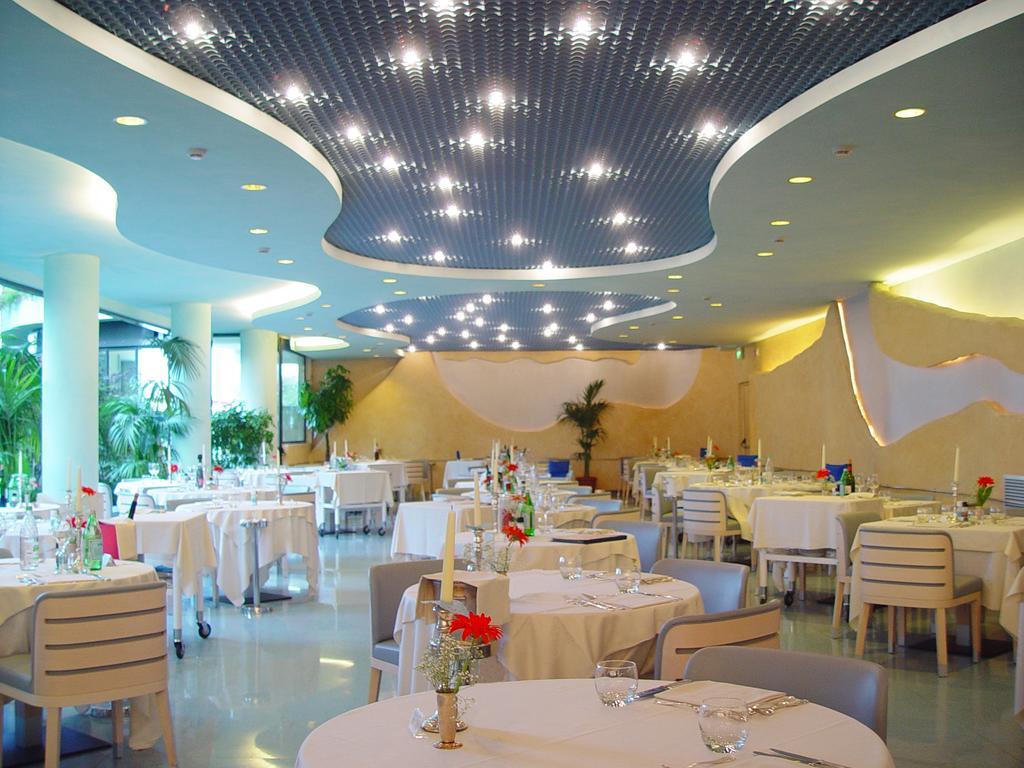 Hotel Le Palme - Premier Resort ميلانو ماريتيما المظهر الخارجي الصورة