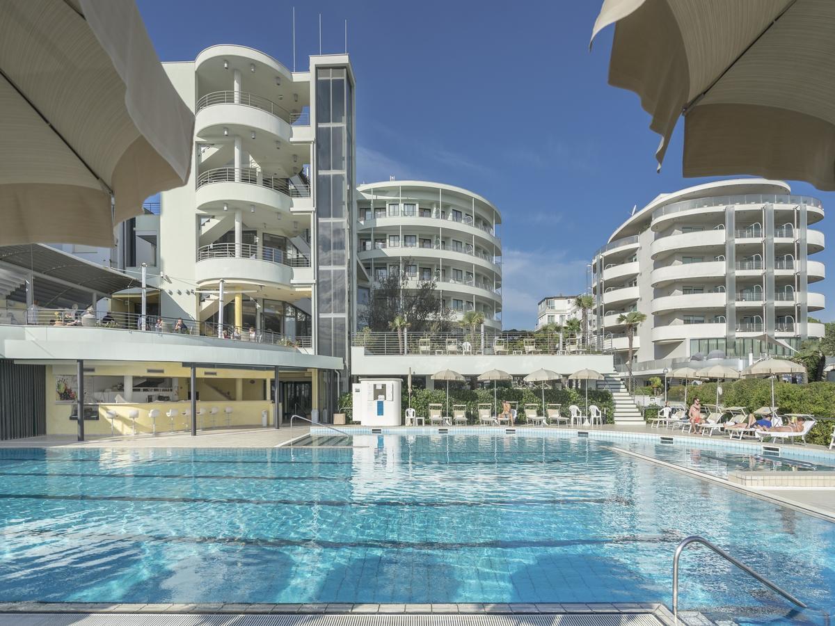 Hotel Le Palme - Premier Resort ميلانو ماريتيما المظهر الخارجي الصورة