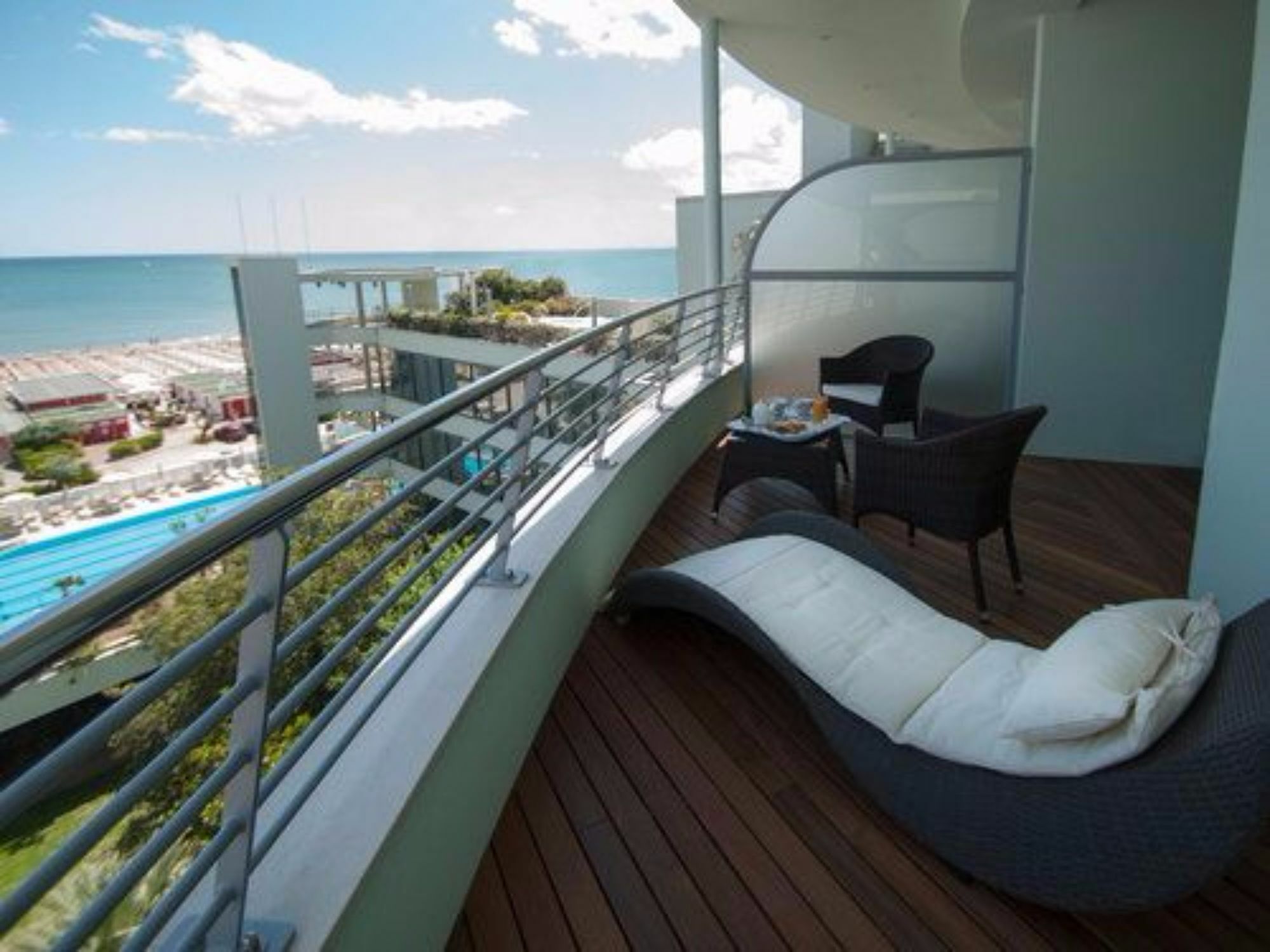 Hotel Le Palme - Premier Resort ميلانو ماريتيما المظهر الخارجي الصورة