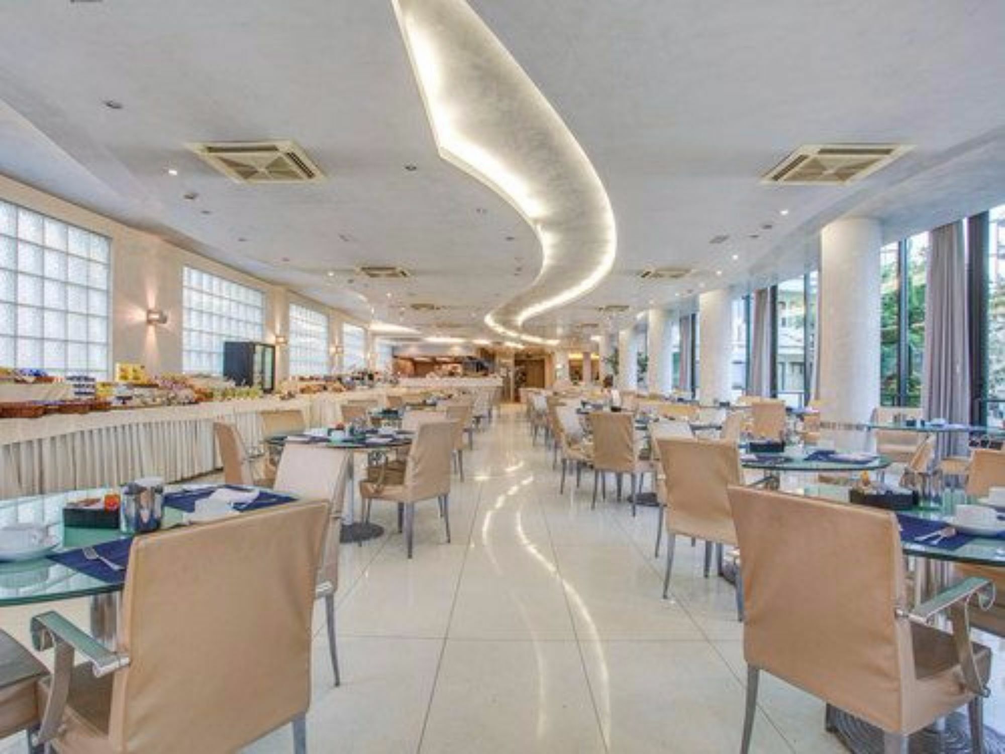 Hotel Le Palme - Premier Resort ميلانو ماريتيما المظهر الخارجي الصورة